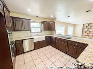 Building Photo - 113 Lake Forrest Dr