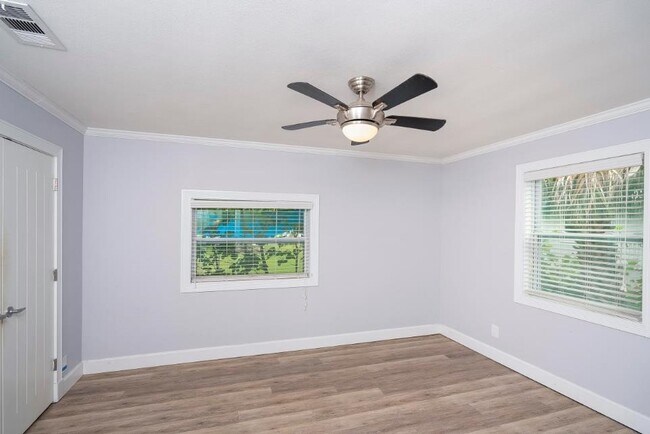 Building Photo - 144 Menendez Rd