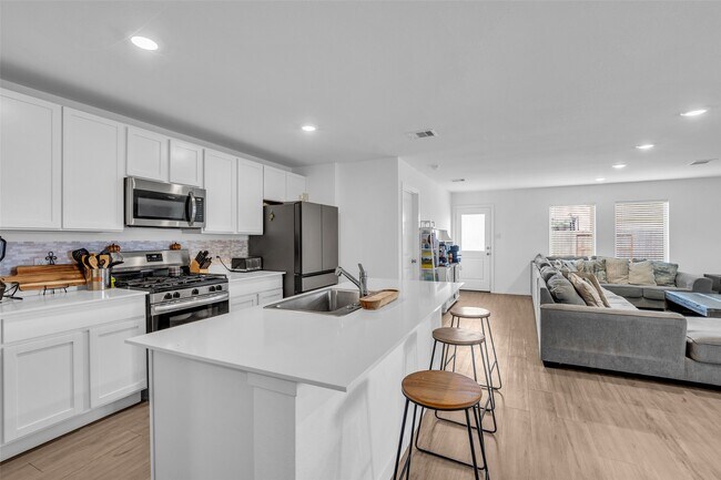 Building Photo - 9815 Bellwick Holw Ct