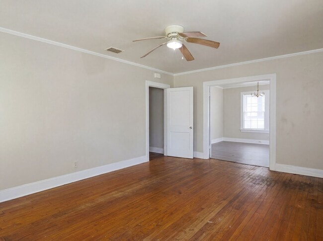 Building Photo - Shreveport - 3 Bed 1 Bath - Near LSU Med Ctr - Fresh Paint