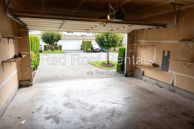Building Photo - 12718 64th Ave E