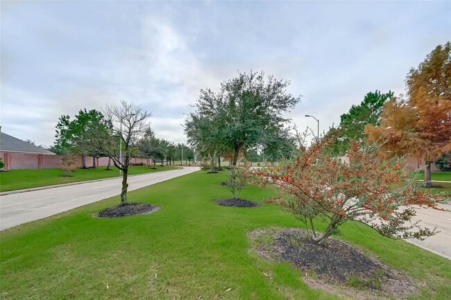 Building Photo - 15023 Russet Bend Ln