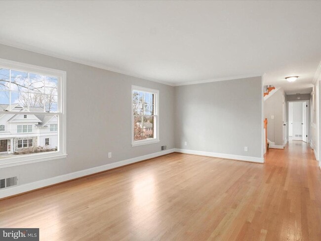 Building Photo - 1919 Kenbar Ct