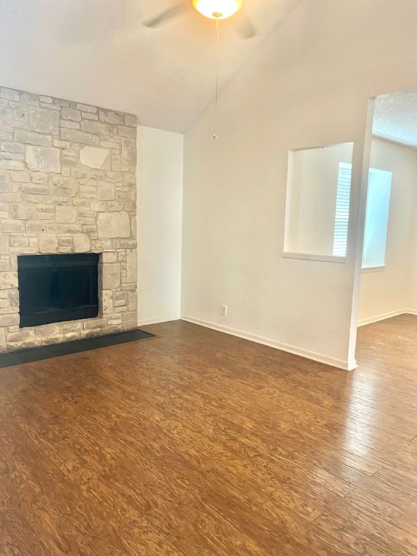 Building Photo - 14122 Churchill Estates Blvd