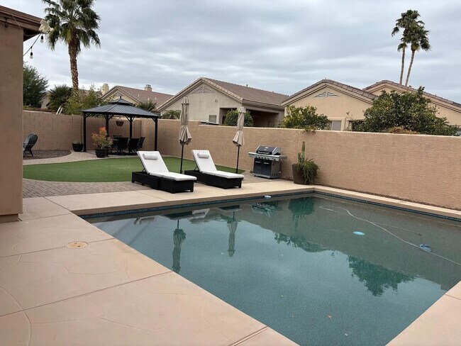 Building Photo - 3136 E Brookwood Ct