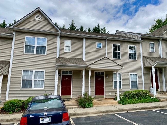 Building Photo - Webland Terrace