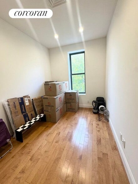 Building Photo - 703 MacDonough St