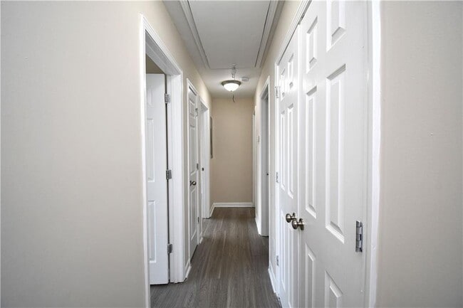 Building Photo - 639 Mill Stone Bluff