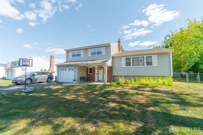 Primary Photo - 4 Oakey Dr