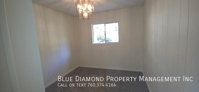 Building Photo - 415 S Rios Ave