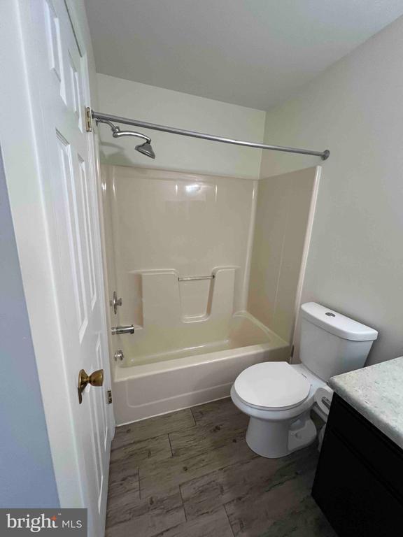 Building Photo - 6247 Spring Knoll Dr