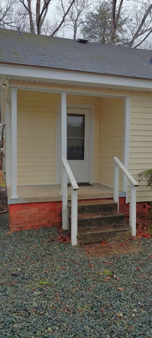 Building Photo - 422 Manning Ave