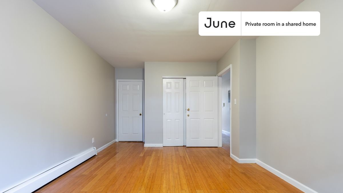 Building Photo - Room in Shared 4 bed/2 bath home in Flatbush