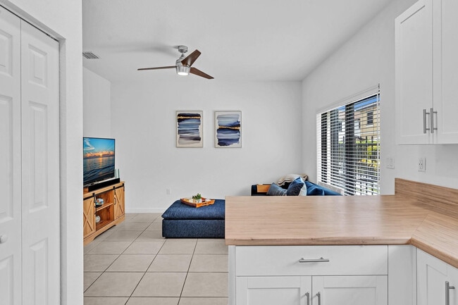 Building Photo - 4668 Banker Terrace