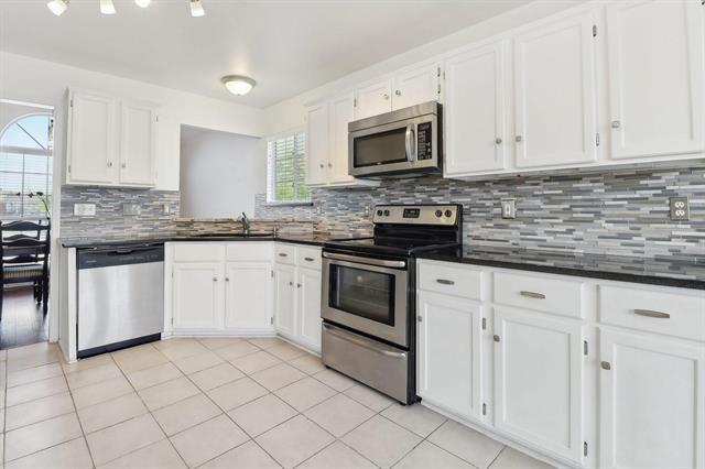 Building Photo - 3420 Grenoble Ct