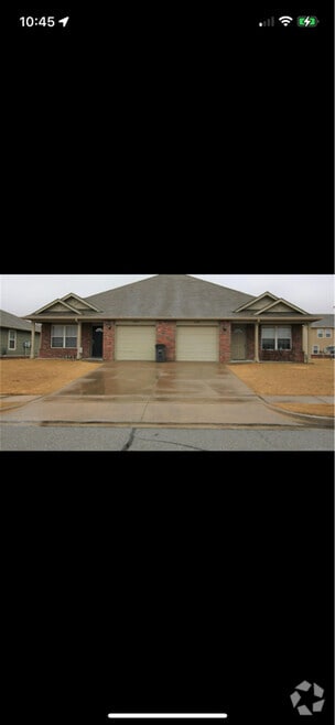 Building Photo - 3406 E Emmitsburg Pl