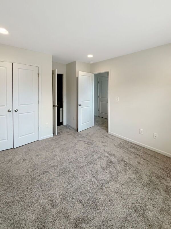 Building Photo - 1221 Marble St