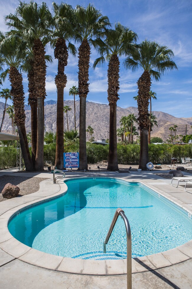 Building Photo - Thornhill Amapola Apartment Homes