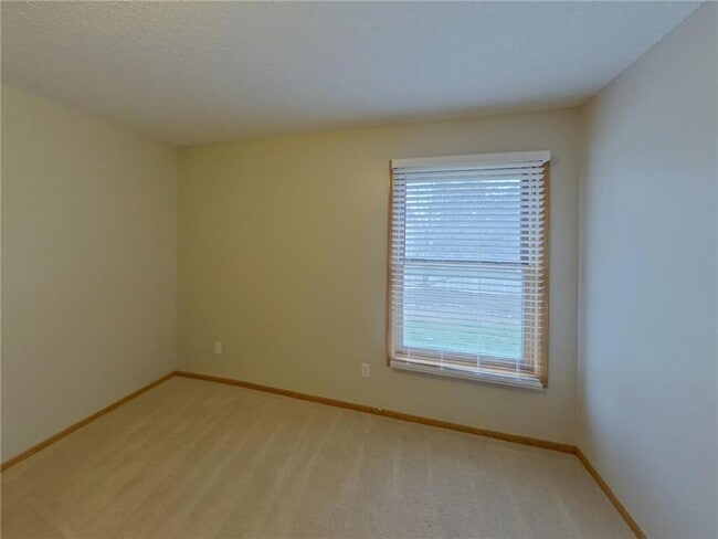 Building Photo - 10071 Raleigh Ct