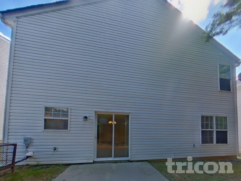 Building Photo - 4614 Christenbury Hills Ln