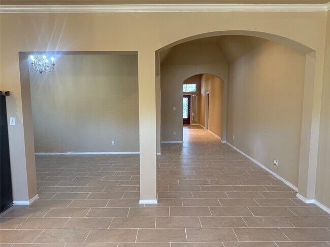 Building Photo - 4418 Long Creek Dr