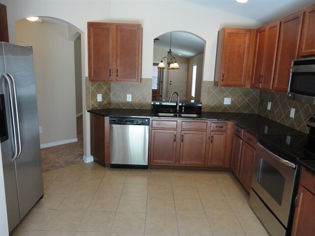 Building Photo - 18025 Cypress Bay Pky