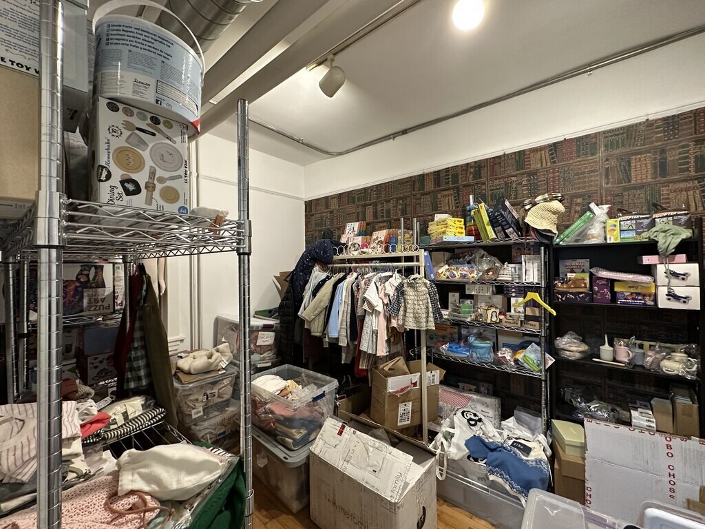 Building Photo - 3422 N Lincoln Ave