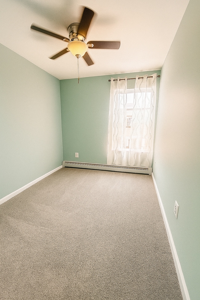 Building Photo - 703 Walnut Ridge Dr