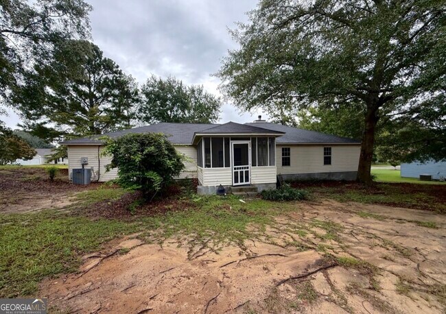 Building Photo - 105 Mockingbird Dr