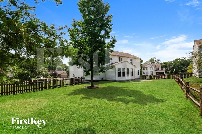 Building Photo - 160 Cambridge Dr