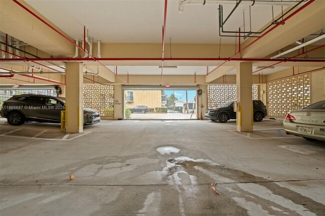 Building Photo - 8900 Collins Ave
