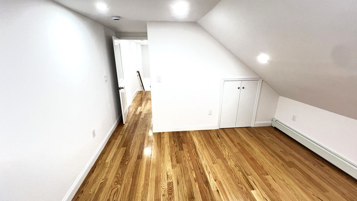 Building Photo - 50 Conant St