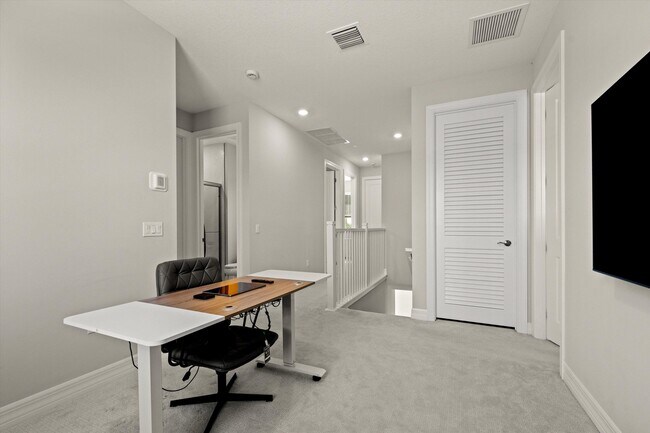 Building Photo - 12510 Triumph Ln