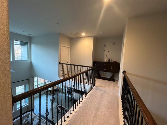 Building Photo - 2405 Bigleaf Ct