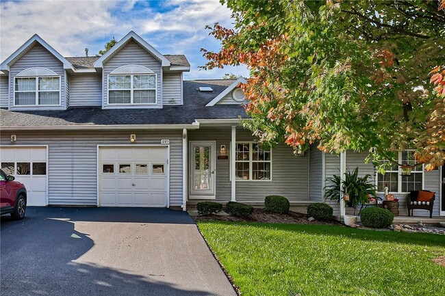 Building Photo - 1285 Courtney Dr