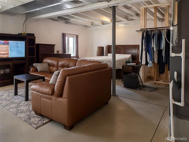 Building Photo - 568 Yankee Boy Lp