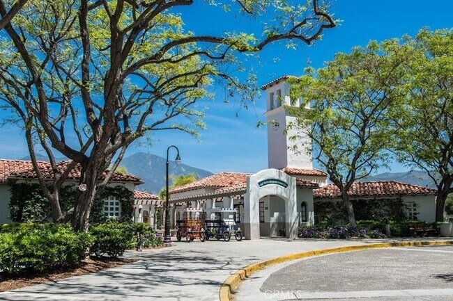 Building Photo - 26 Vía Cordoba