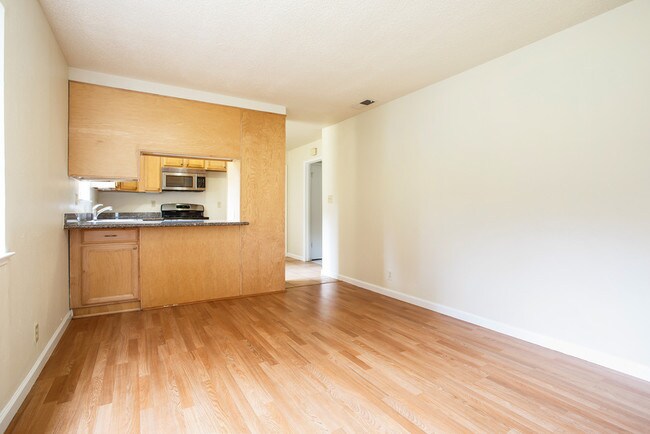 Building Photo - 2772 Sargent Ave