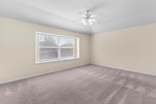 Building Photo - 20612 Farm Pond Ln