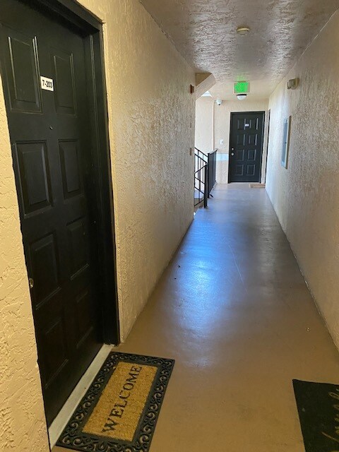 Building Photo - 8891 Wiles Rd