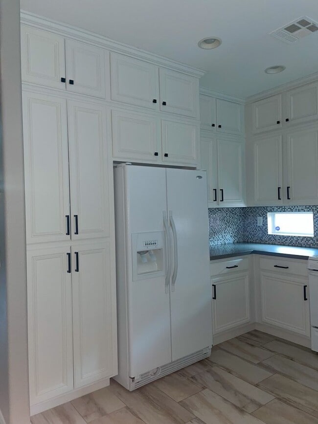 Building Photo - Must See One Story Home in the Heart of Su...