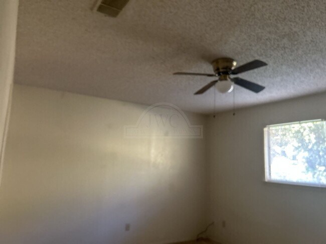 Building Photo - 4111 Water St