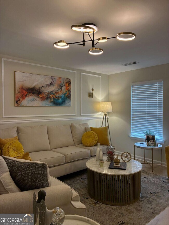 Building Photo - 117 Holly Mill Village Dr