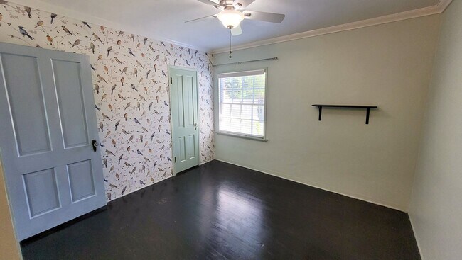 Building Photo - Gorgeous 3 Bed 2 Bath House In Whittier Co...