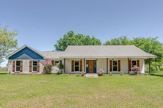 Building Photo - 12525 Indian Springs Rd