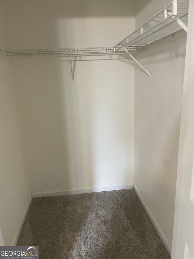 Building Photo - 155 Rock Crest Terrace