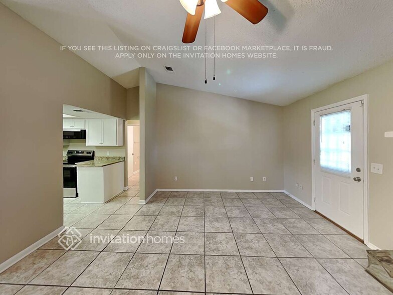 Building Photo - 3657 Lumberjack Cir S