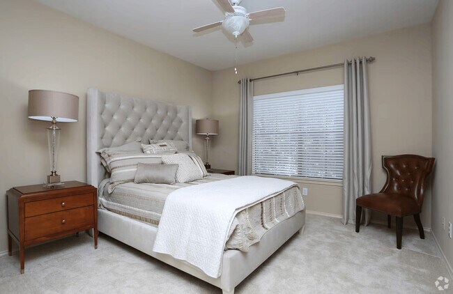 Building Photo - Exclusive Residences for Elevated Tastes!