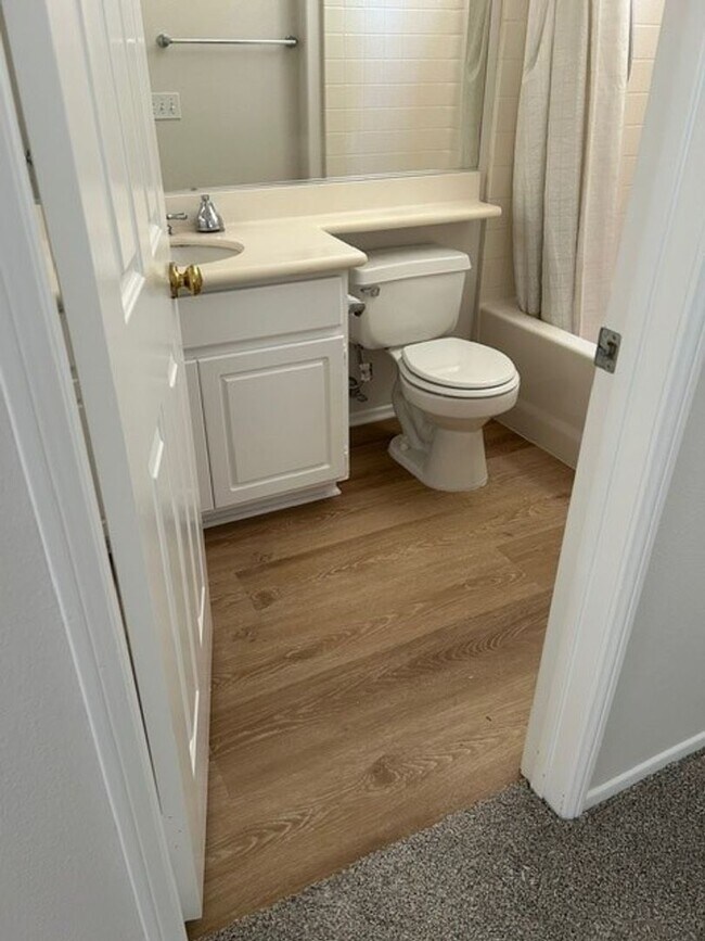 Building Photo - 2-Bedroom 2-Bath Rancho Santa Margarita Home