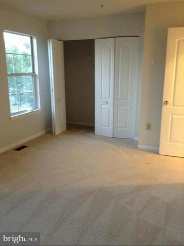 Building Photo - 2719 Crestwick Pl